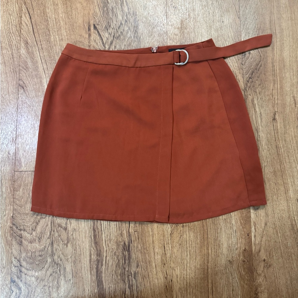 Forever 21 Women’s Medium M Burnt Orange Skirt Wrap w/ Lining Zipper in Back